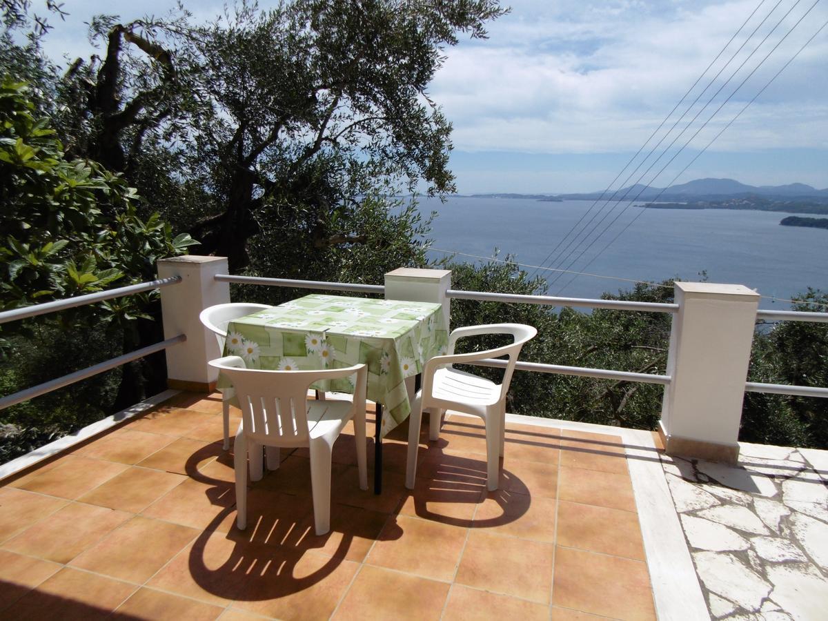 Villa Elli 1 Panoramic View Ipsos Bagian luar foto