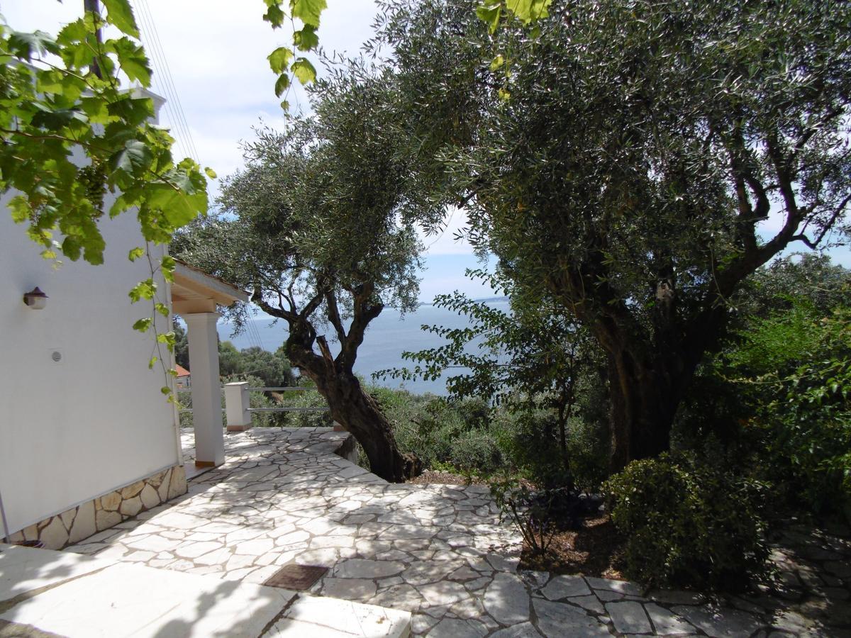Villa Elli 1 Panoramic View Ipsos Bagian luar foto