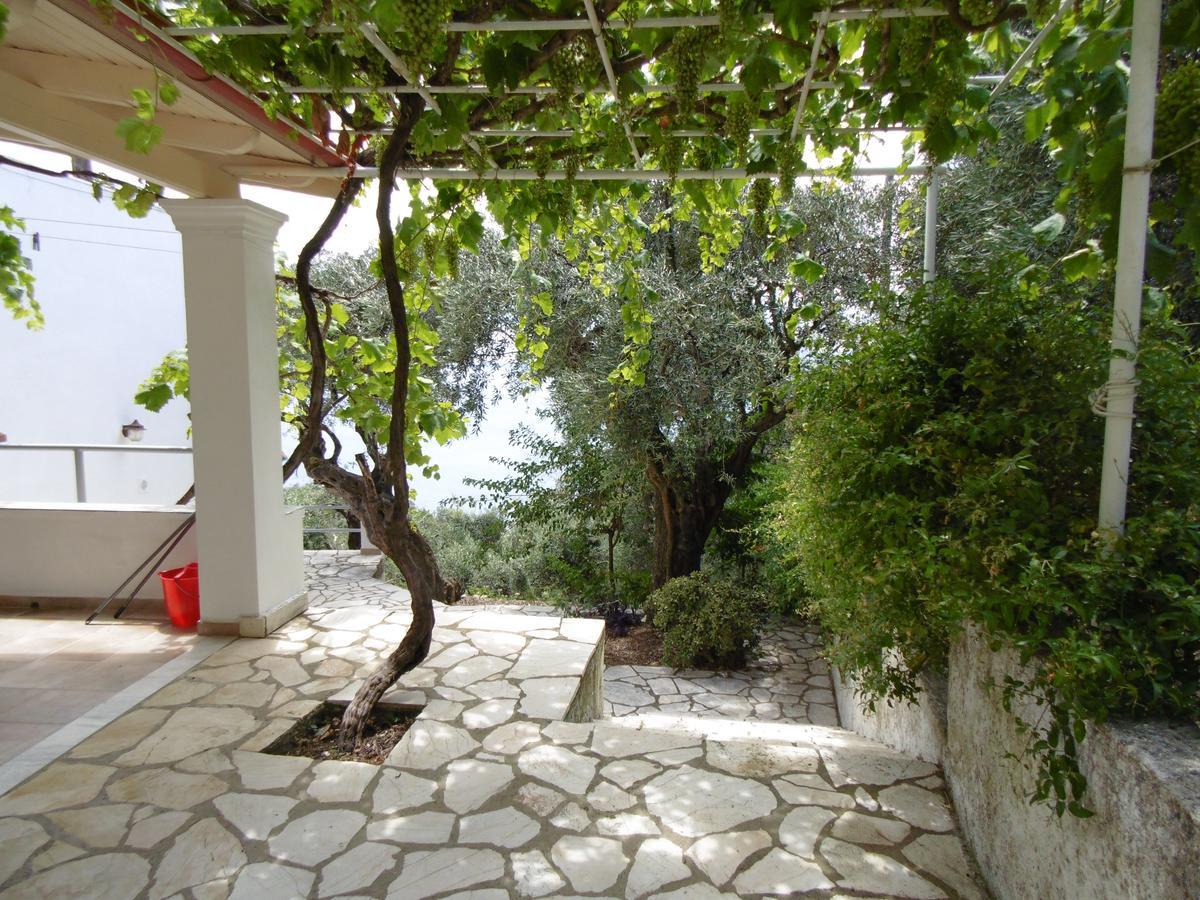 Villa Elli 1 Panoramic View Ipsos Bagian luar foto