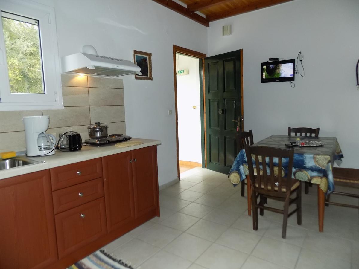 Villa Elli 1 Panoramic View Ipsos Bagian luar foto