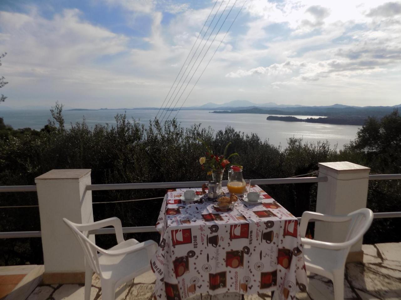 Villa Elli 1 Panoramic View Ipsos Bagian luar foto
