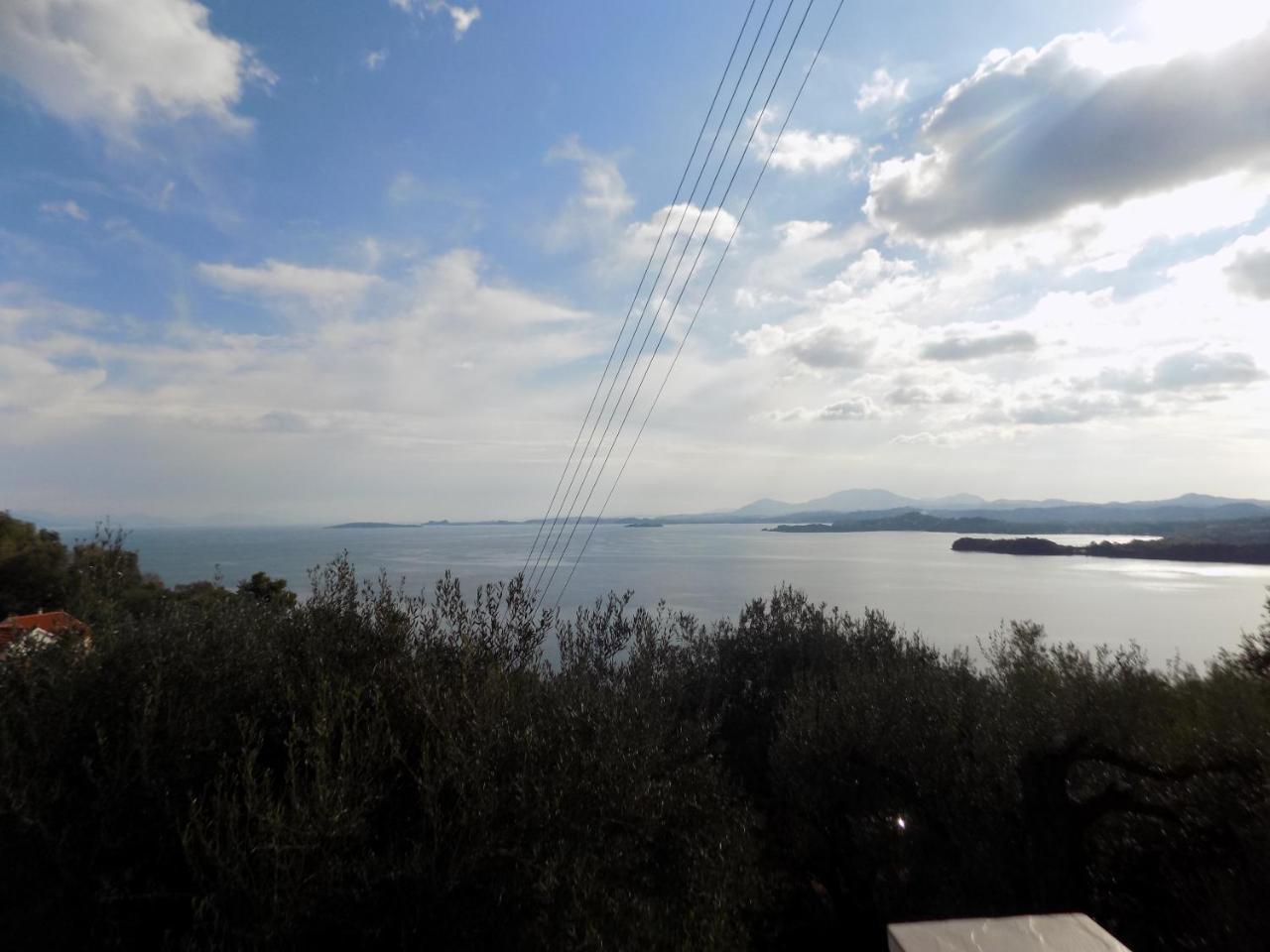 Villa Elli 1 Panoramic View Ipsos Bagian luar foto